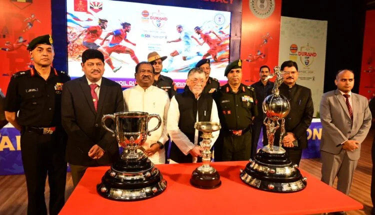 झारखंड में डूरंड कप 2025 की ट्रॉफी का भव्य अनावरण