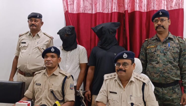 फर्जी RTO अधिकारी और डॉक्टर बनकर ठगी करने वाले दो साइबर अपराधी गिरफ्तार