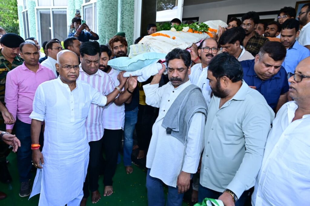 नेमरा के हर चेहरे पर दिखा दुख