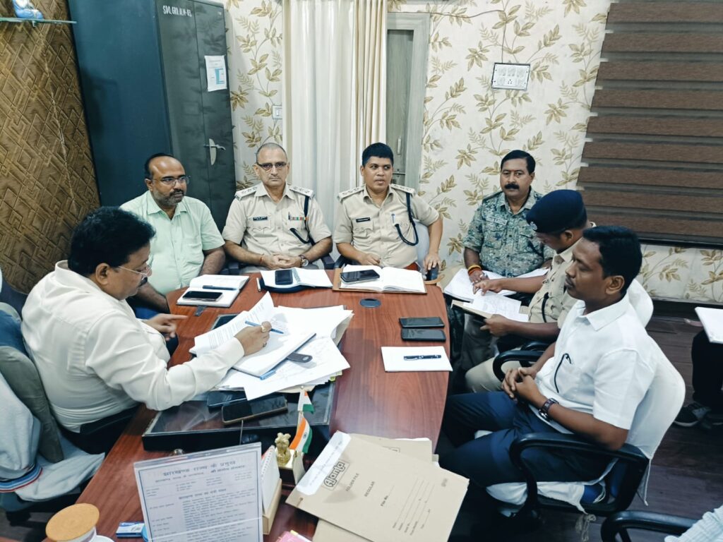 पंडालों में भी सुरक्षा के निर्देश